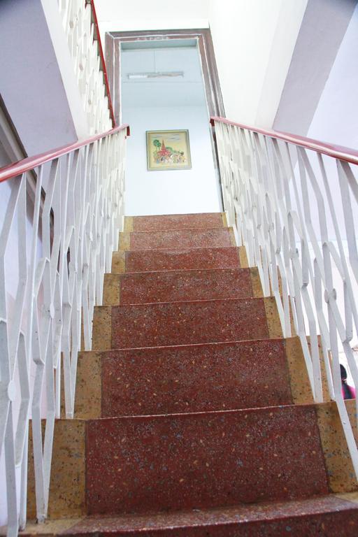 20th Street Hostel *